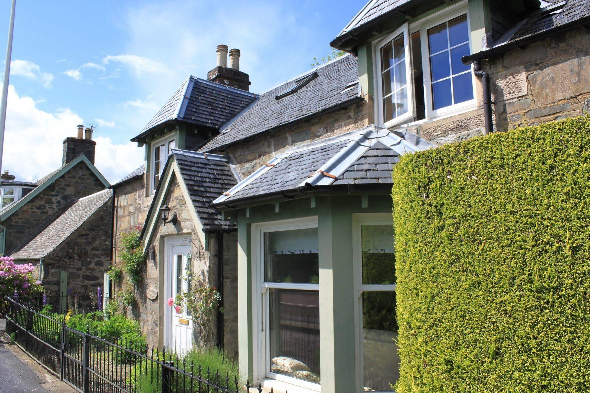 Glenalbyn Cottage Saint Fillans Exteriér fotografie
